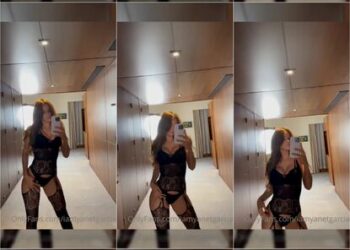 yanet garcía en sexy lencería negra